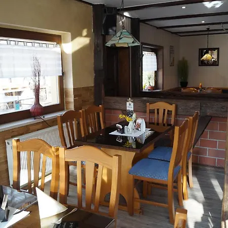 Gasthaus Am Waldbad بيت ضيافة Mosbach (Thuringia)